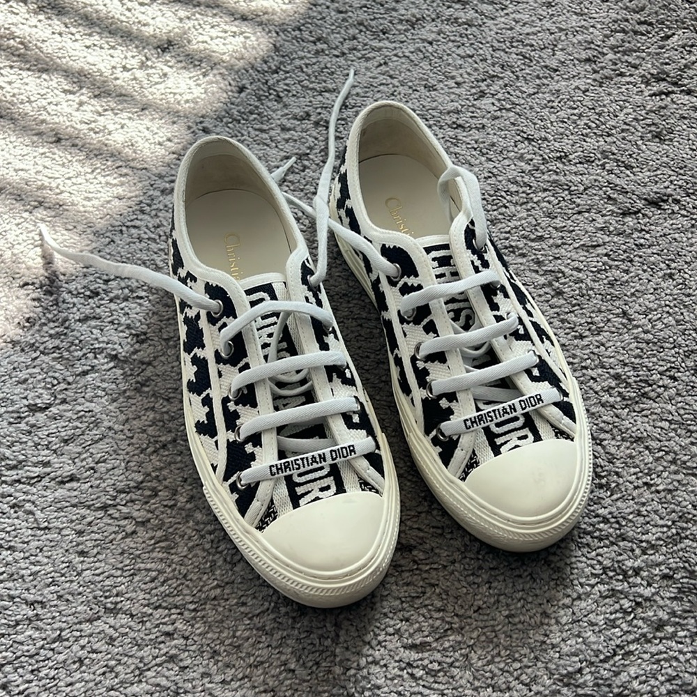 Christian Dior Walk N Dior Sneakers size 7.5